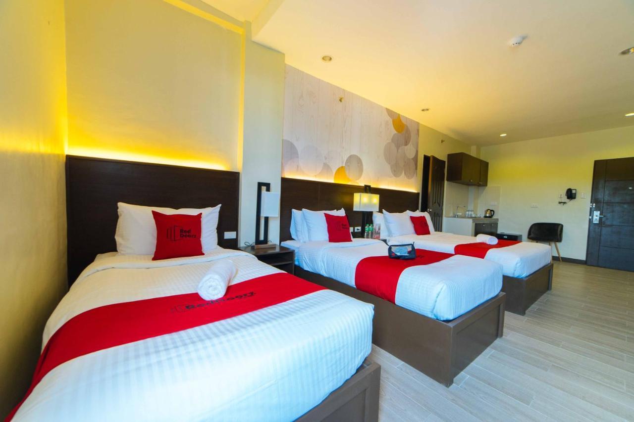 Reddoorz Premium @ Sta Rosa Tagaytay Road Hotel Silang Exterior photo