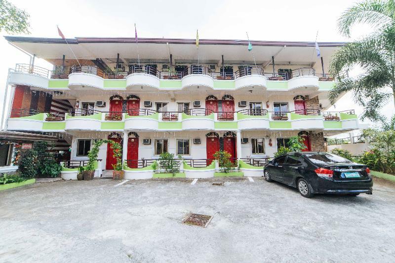 Reddoorz Premium @ Sta Rosa Tagaytay Road Hotel Silang Exterior photo